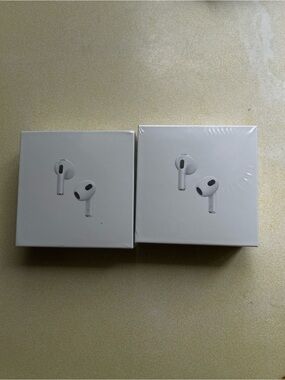 AirPods Pro 4th generation, Noise Cancellation - White